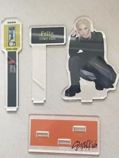 StrayKids フィリックス 箔押しサイン入りトレカ YOUR HERO StrayKids フィリックス 箔押しサイン入りトレカ YOUR HERO