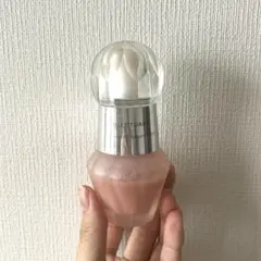 JILLSTUART イルミネイティング セラムプライマー 04のサムネイル