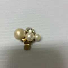 パール　クリスタル　ゴールド　クリップイヤリング　ジャンク　片耳用