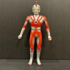 ウルトラヒーローシリーズ　ウルトラマンエース　フィギュア
