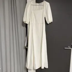 ZARA スクエアネック パフスリーブ ロングワンピース