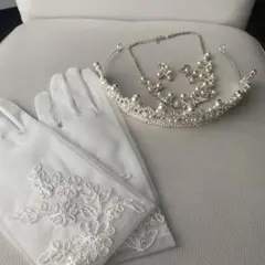 ブライダルクラウン 王冠 ティアラ ヘッドアクセ　ウェディンググローブ ロング
