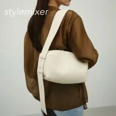 stylemixer ワイドベルトスクエアバッグ 白　ホワイト　ショルダー　太のサムネイル