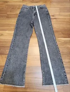 Helm レディース ブラックデニム フレアパンツ Mサイズ ウエストゴム