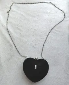 ハート型 黒 パーティーバッグ ショルダー リボン チェーン