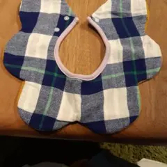 マールマール　スタイ　リバーシブル　紺×白チェック