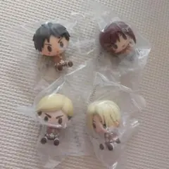 進撃の巨人　一番くじ　ちょこのっこフィギュアセット