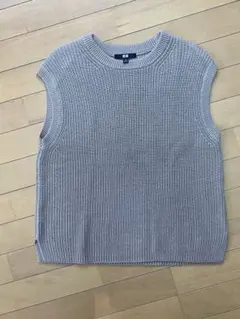 UNIQLO ノースリーブニット Mサイズ ベージュ