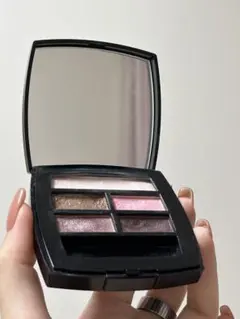 CHANEL レベージュパレットルガール ライト　アイシャドウ