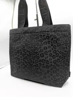 Item thumbnail for item 74c19583-38ef-49c6-b498-15a3cb4f597f