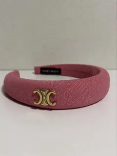 CELINEヘアカチューシャピンク ヘアバンド ゴールドロゴ　カチューシャ