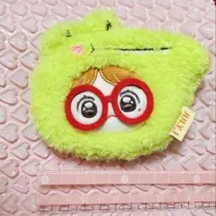 【訳あり】カエル型ぬいぐるみ 赤いメガネ