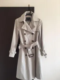 INDIVIレディーストレンチコート ベージュ　サイズ36