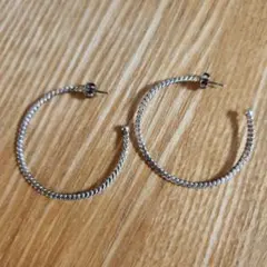 カレ・コペンハーゲン フープピアス