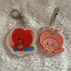 BT21 TATAキーホルダー