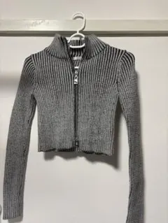 GYDA リブ編みクロップドニット長袖グレー