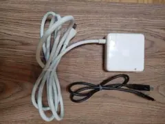 Apple純正 87W USB-C 電源アダプタ A1719 ＋ 高速ケーブル付