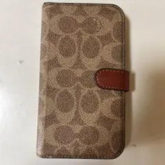 COACH iPhone 14 手帳型ケース シグネチャーカーキ柄 シール付き
