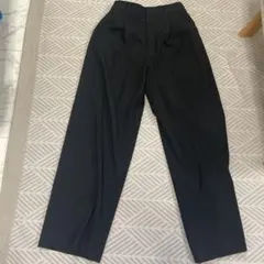 UNIQLO タックワイドパンツ　ブラック　　　 Mサイズ