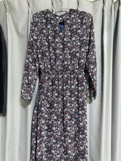 み*ぃ様 花柄 長袖 ロングワンピース Mサイズ