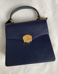 Item thumbnail for item 977c9463-6ca5-46d9-ad92-cf9308f642b7