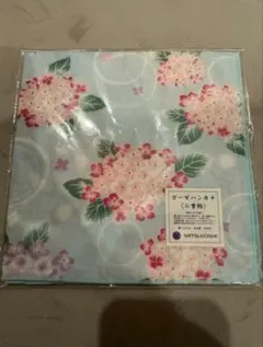 【非売品】MITSUKOSHI　紫陽花柄ハンカチ　綿100%のサムネイル