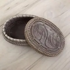 アタ製　オーバル　楕円形　小物入れ　蓋付きBOX