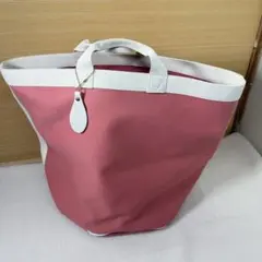 Item thumbnail for item 17817293-6cea-4c5f-b708-bf084daa35ba