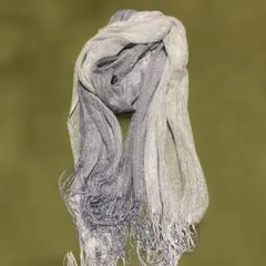 クードシャンス　グラデーションシルバー ストール フリンジ付き