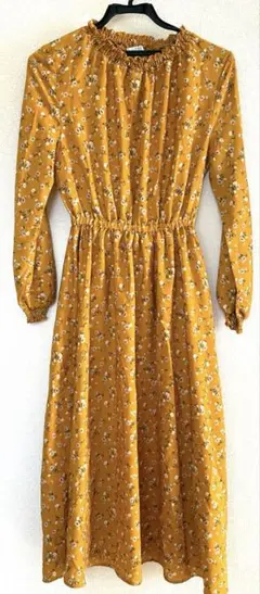 レディース 長袖ワンピース 小花柄 ロング丈 フレア Sサイズ