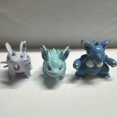 希少！【初期】 モンコレ　ニドラン♀ ニドリーノ　ニドクイーン