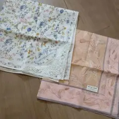 Valentino Garavani 　 Hanae Mori ハンカチセットのサムネイル
