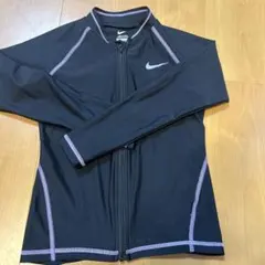 Nike XS ブラック ラッシュガード