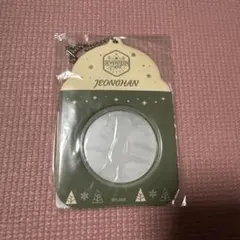 SEVENTEEN CAFE ジョンハン　缶バッチキーホルダー