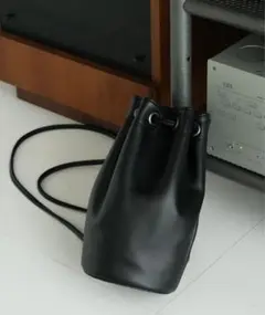 LURAKU 合皮レザー巾着バッグ