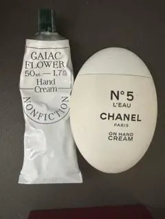 シャネル N°5 ロー ＆ ノンフィクション ガイアックフラワー ハンドクリームのサムネイル
