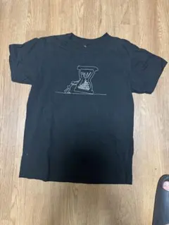 8egreedy tシャツL値下げ可能