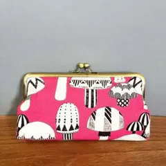 がま口ポーチ きのこ柄 ハンドメイド 小物入れ　ペンケースのサムネイル