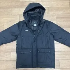 Nike ダウンジャケット ブラック フード付き