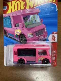 346‼️Hot Wheels Barbie Dream Camper ミニカー