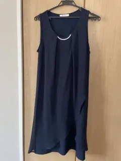 ネイビー ビジュー付きドレス L フォーマル