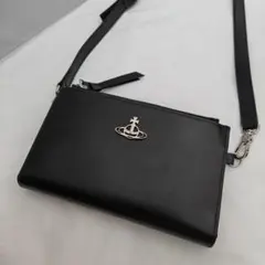 美品　ヴィヴィアンウエストウッド ショルダーバッグ オーブ 黒のサムネイル