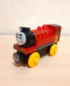 廃盤品・レア】ラーニングカーブ社 トーマス 木製レール ジェームス