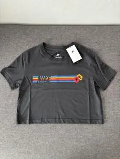 Nike 黒 クロップドTシャツ L