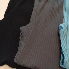 【ユニクロ】プリーツストレートパンツ　標準丈