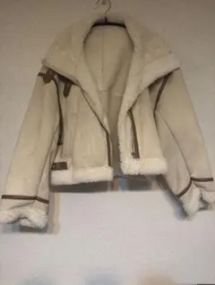 GRL ショート丈ボアムートンジャケット