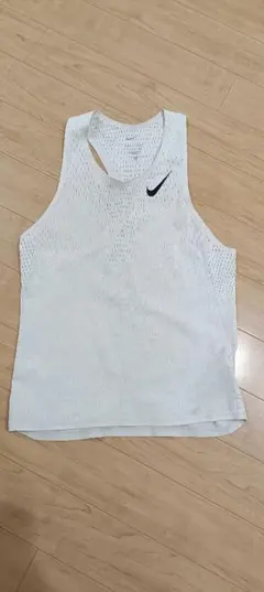 ナイキ　ランニングタンクトップ