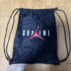 Supreme×JORDANナップサック