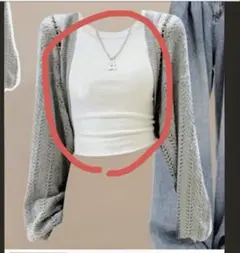 【未使用】Fashionsville ホワイト タンクトップ クロップド丈のサムネイル