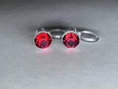 【一点もの】スワロフスキー 赤 5.4mm イヤリング（2個セット）